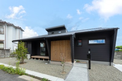 縁側がステキな和洋折衷平屋